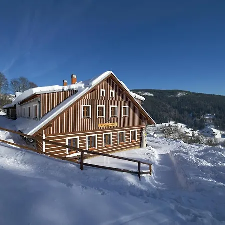 U Novotnych Гостевой дом 2*